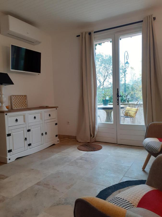 La Sapiniere -Chambres Climatisees Buisson Exterior photo