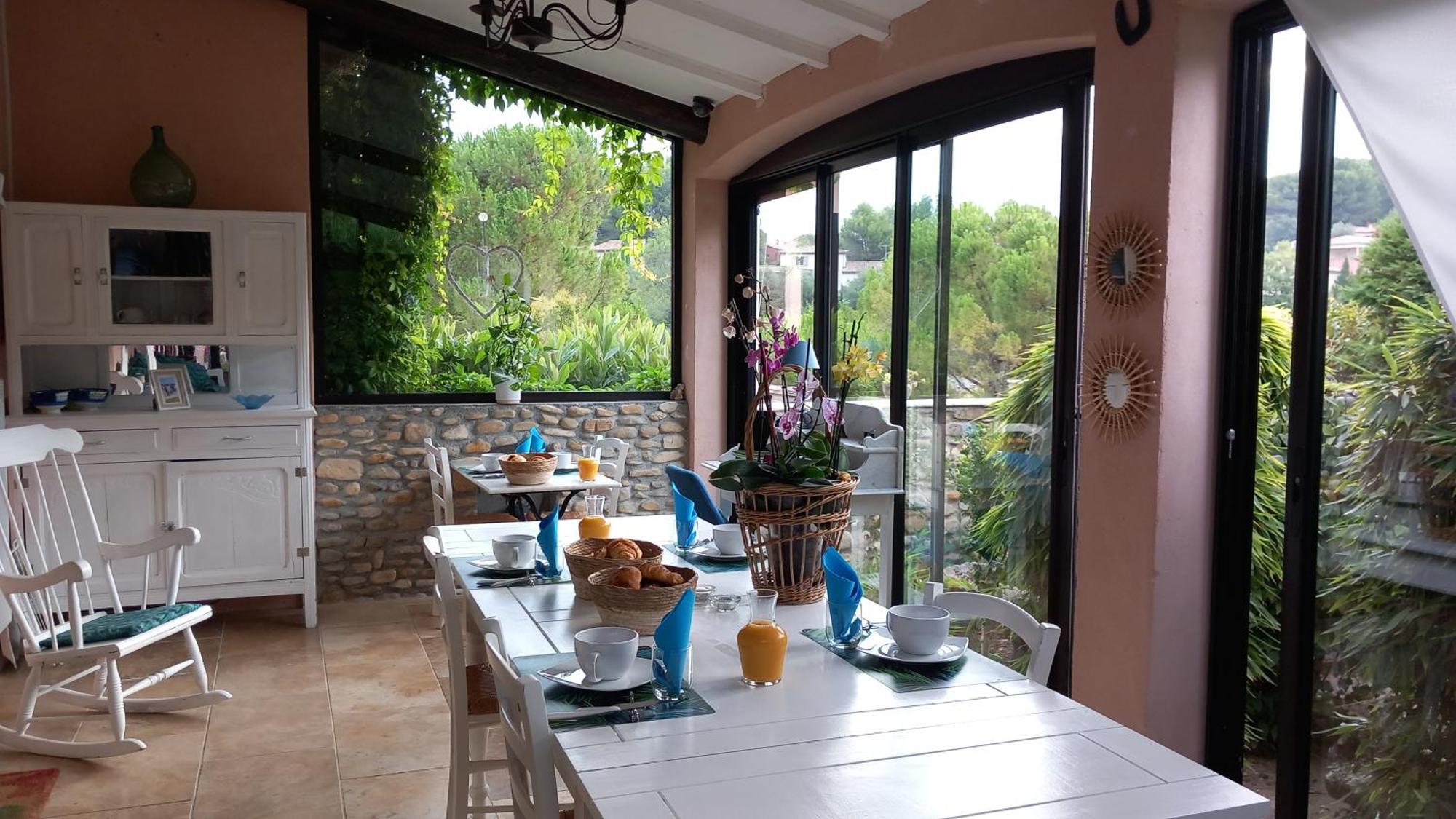 La Sapiniere -Chambres Climatisees Buisson Exterior photo
