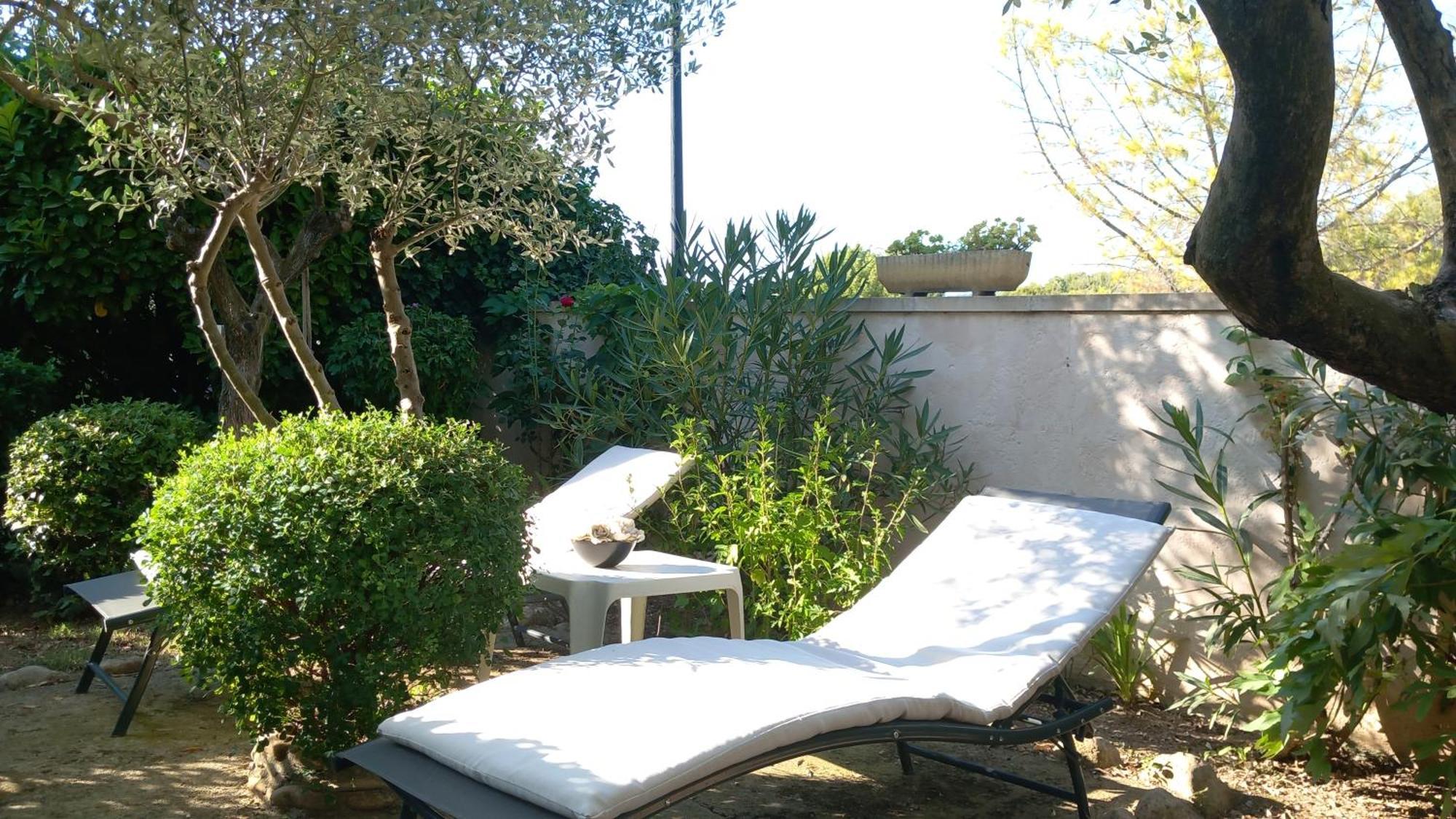 La Sapiniere -Chambres Climatisees Buisson Exterior photo